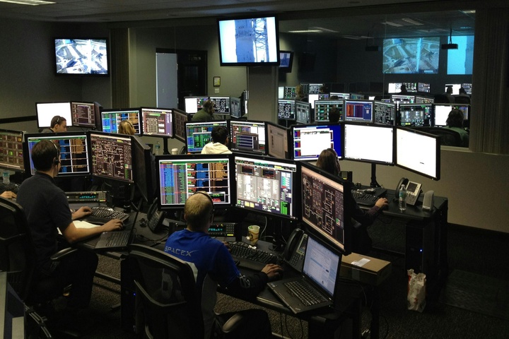 control-room-monitoring