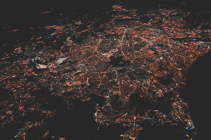 globe-cityscape