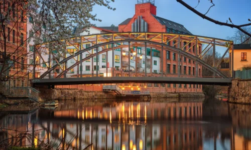 City of Bridges and Significance in History